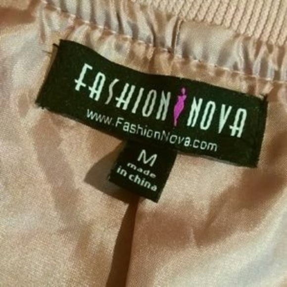 NWOT Fashion Nova BLUSH BOMBER JACKET - Picture 5 of 7